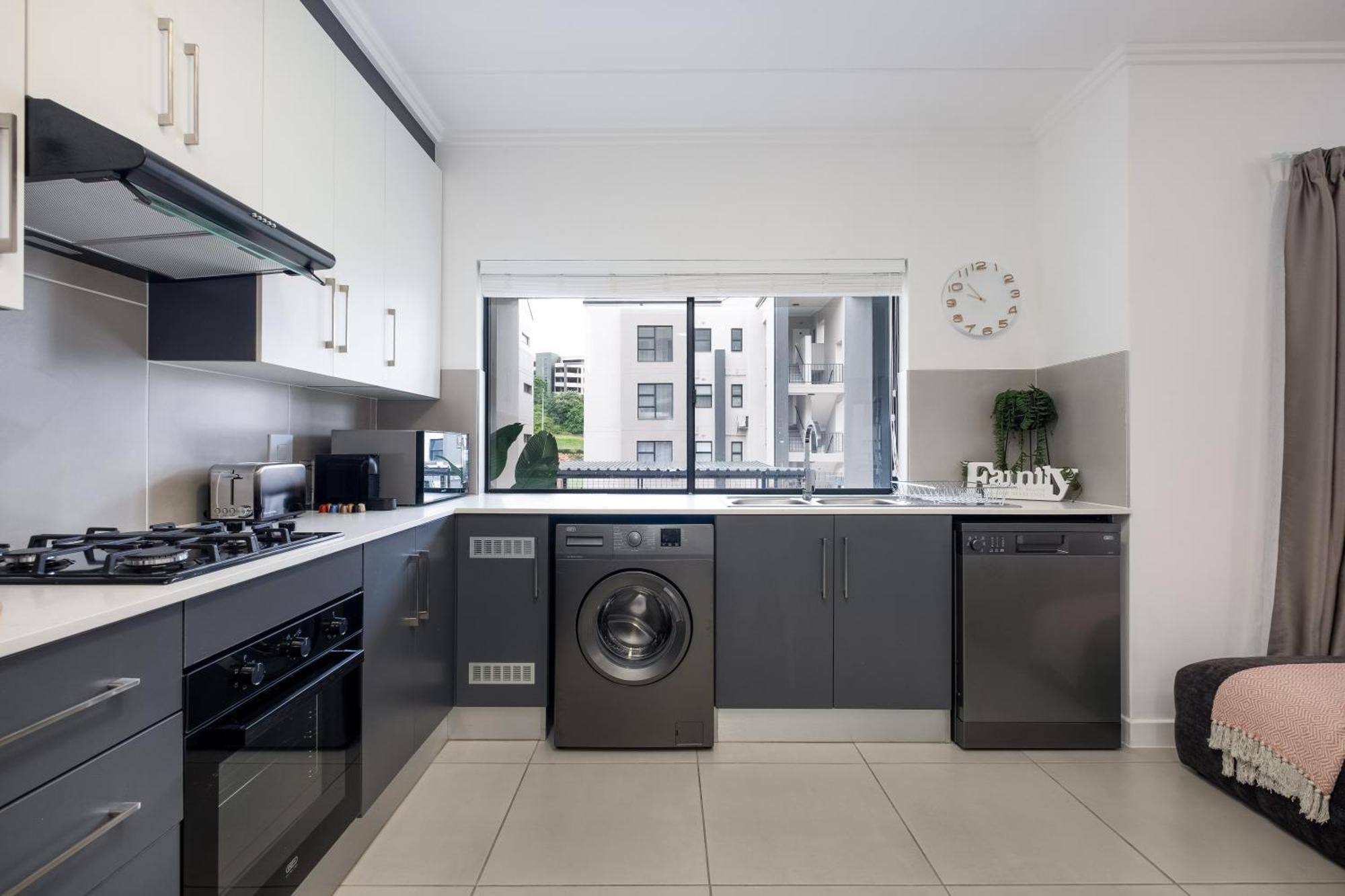 Ballito Village Luxury Apartments Экстерьер фото