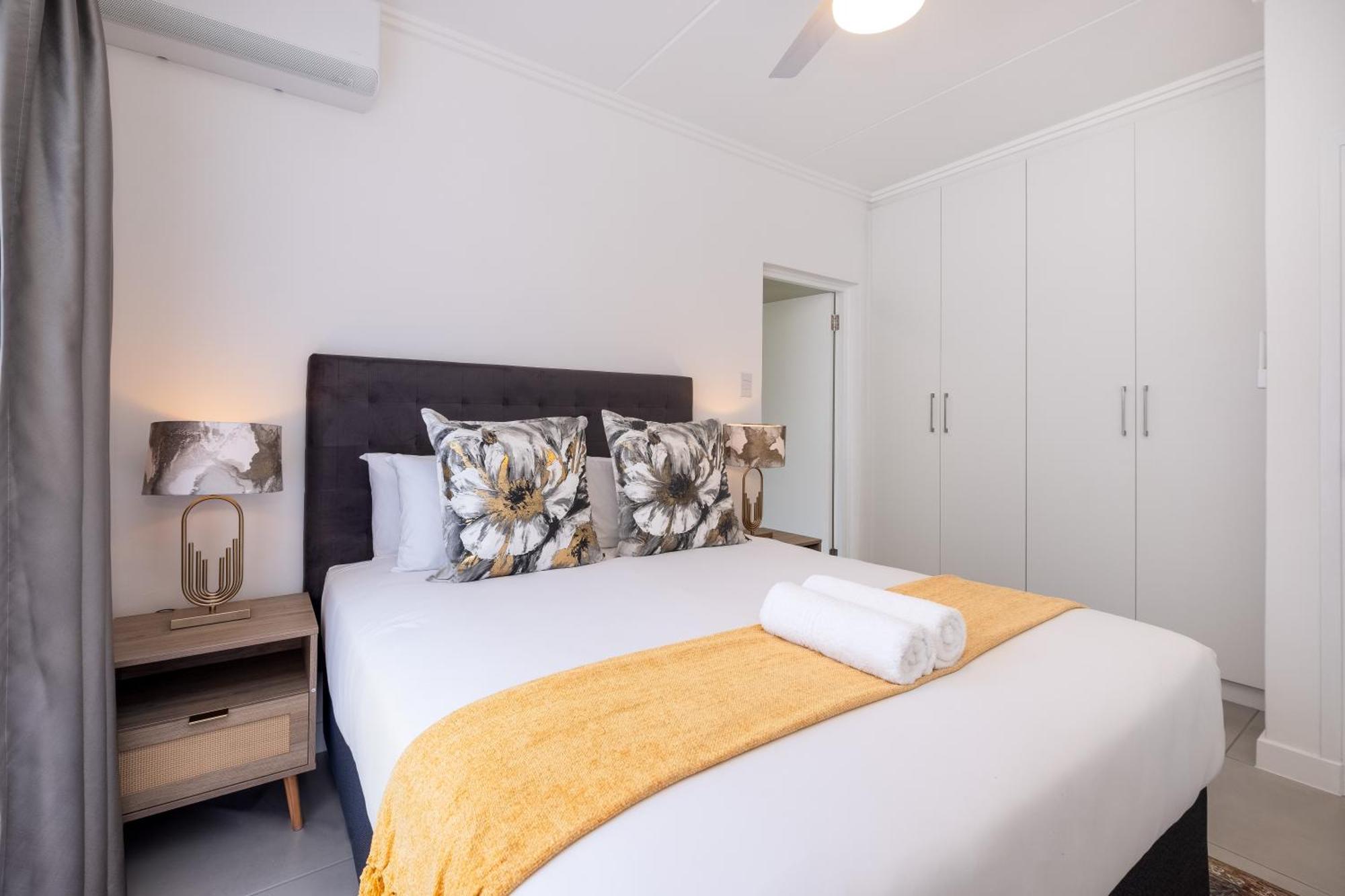 Ballito Village Luxury Apartments Экстерьер фото