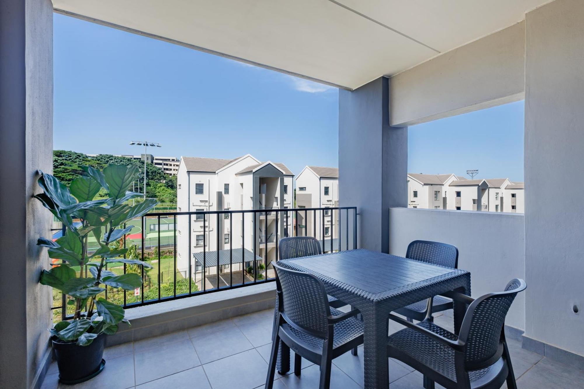 Ballito Village Luxury Apartments Экстерьер фото